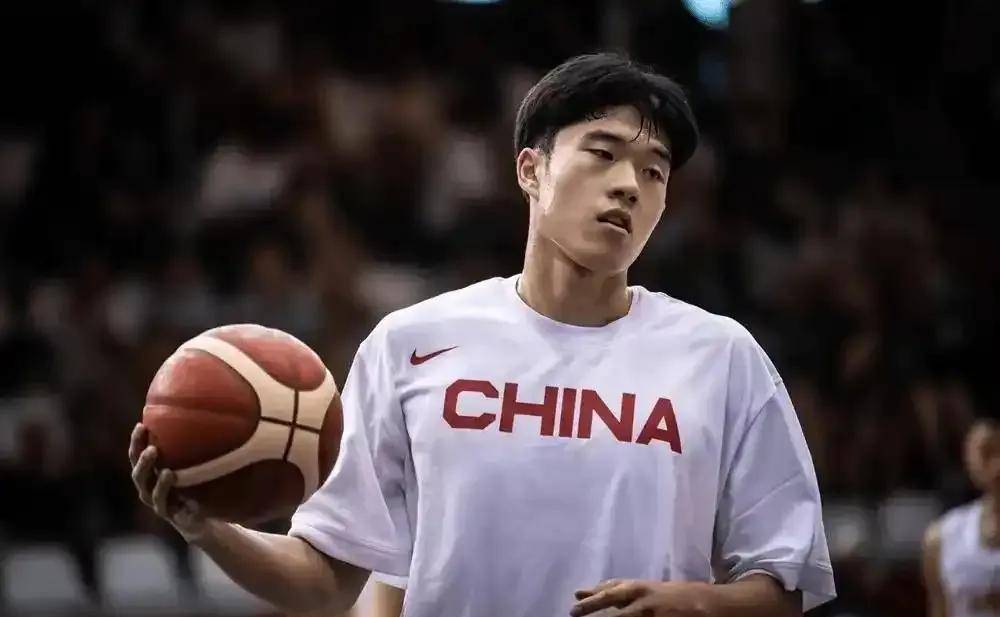 爱游戏体育官方-王俊杰U19世青赛集锦：对阵西班牙砍下21分8板2助的简单介绍